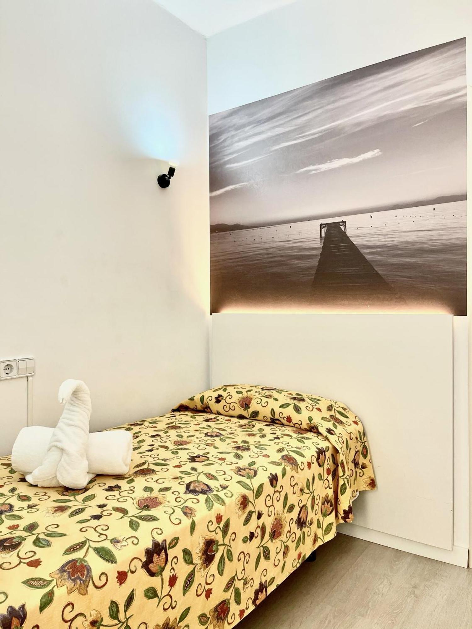 Hostal Vista Alegre Port de Alcudia  Екстер'єр фото